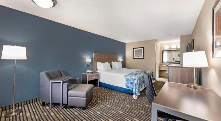 Best Western Post Oak Inn Burnet Exterior photo